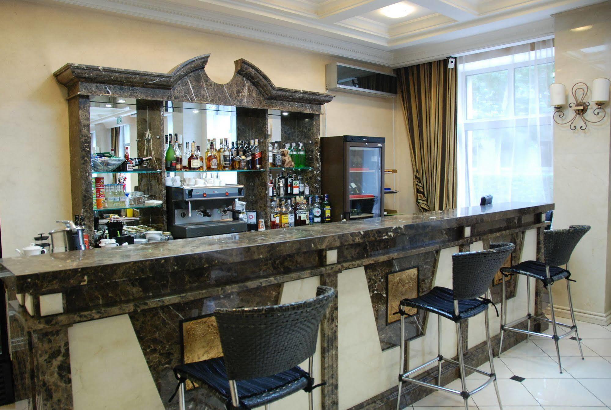Park Hotel دنيبروبيتروفسك المظهر الخارجي الصورة